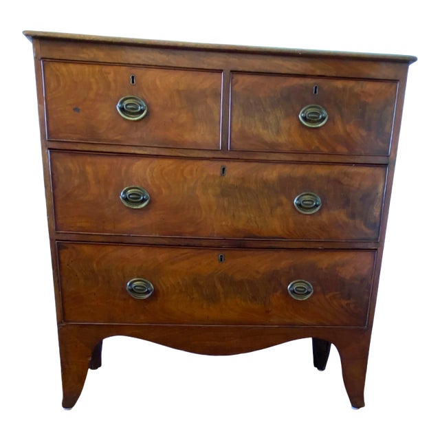 Early 19th Century Georgian Chest of Drawers For Sale