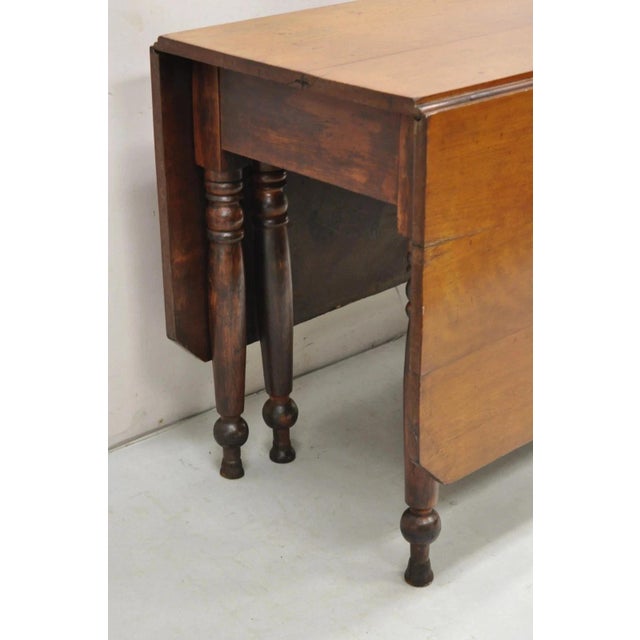 Antique American Colonial Cherry Wood Gateleg Drop Leaf Farmhouse Dining Table For Sale - Image 11 of 11