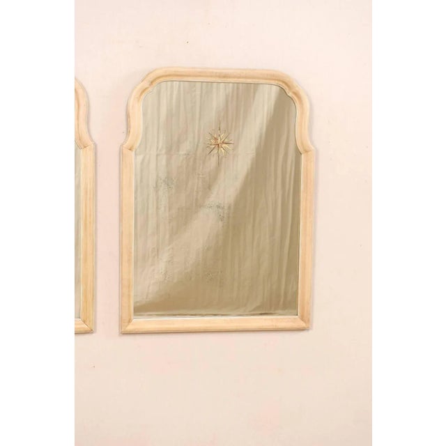 Vintage Mid Century Sunburst Églomisé Central Motif Wall Mirrors - a Pair For Sale In Atlanta - Image 6 of 12