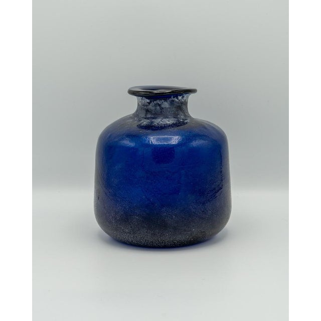 Vintage Hand-Blown Cobalt Blue Scavo Murano Glass Vase from Seguso Vetri D'Arte, 1980s For Sale - Image 11 of 13