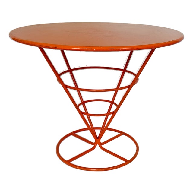 Round Metal Table - Vintage Orange For Sale