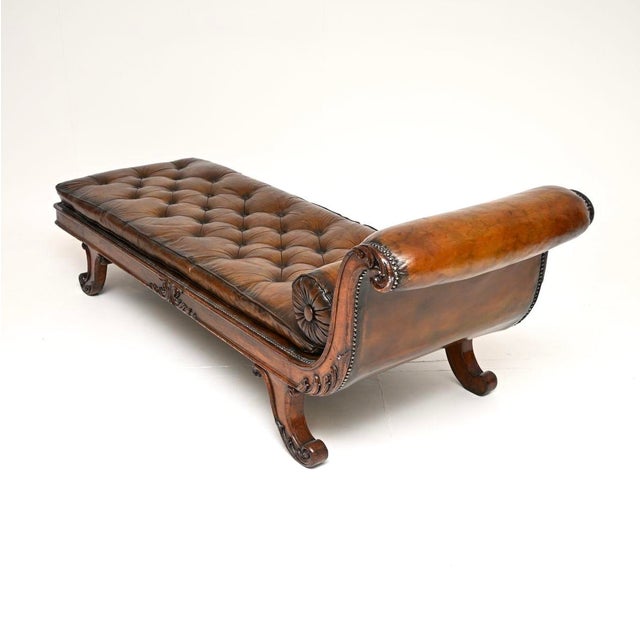 Antique Regency Leather Chaise Lounge, 1810 For Sale - Image 4 of 11