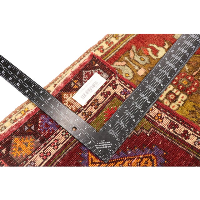 Mid 20th Century Vintage Turkish Yastik Rug - 01'05 X 02'09 For Sale - Image 5 of 8