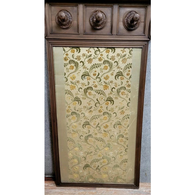 Renaissance Style Coat Rack in Walnut, 1880s For Sale - Image 5 of 8