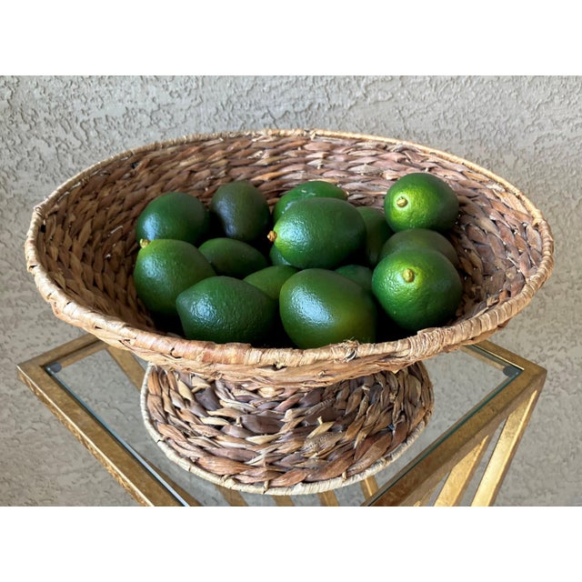 Late 20th-Century Handwoven Water Hyacinth Pedestal Centerpiece Bowl For Sale - Image 12 of 18