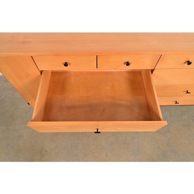 Wood Paul McCobb Planner Group 20-Drawer Dresser or Credenza, Newly Refinished For Sale - Image 7 of 16