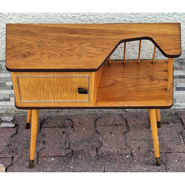 Mid-Century Modern Asymmetrical German Console Table in Birch and Elm, 1960s, in Good conditions. Designed 1960 to 1969