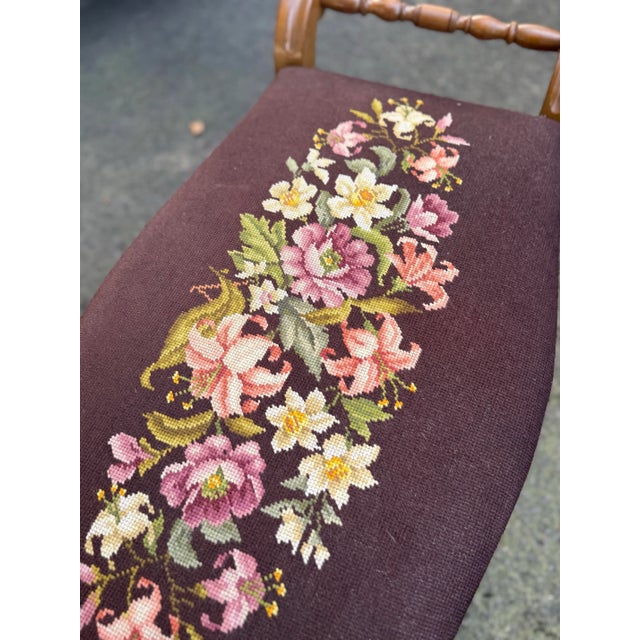 Vintage French Louis XV Carved Wood Bench For Sale In New York - Image 6 of 10