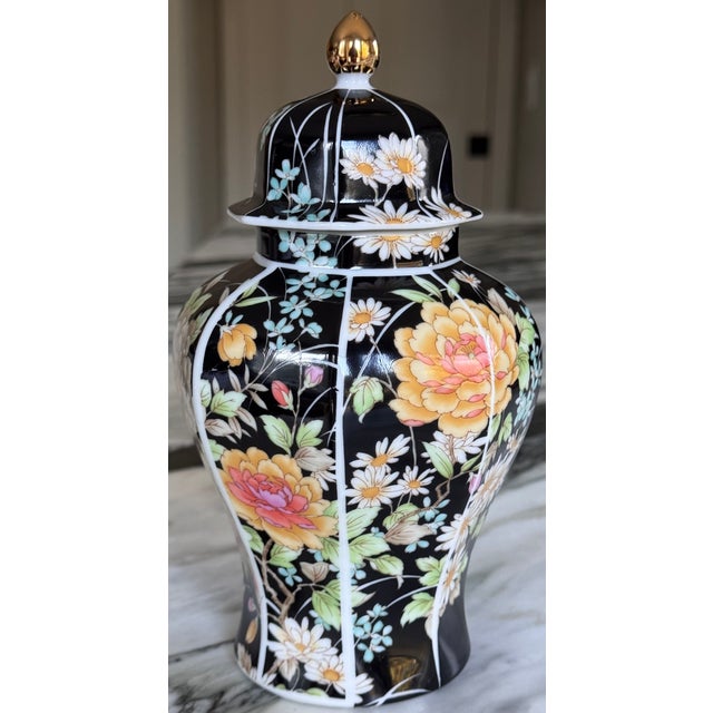 Ceramic Made in Japan Vintage Ginger Jar For Sale - Image 7 of 15