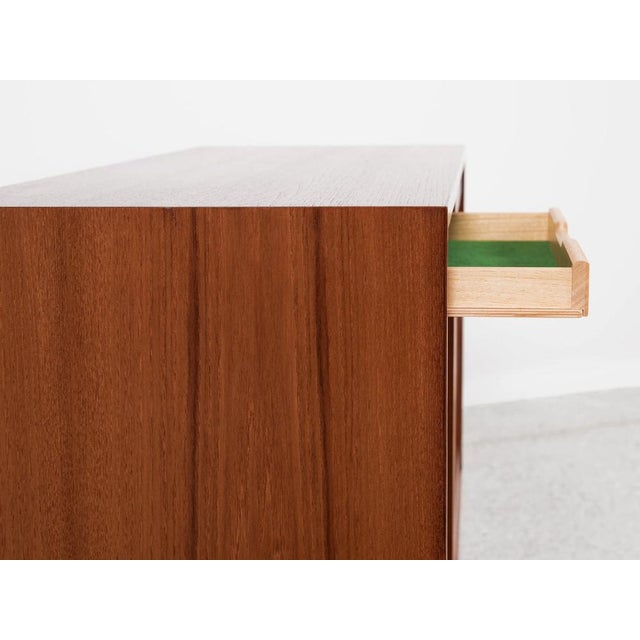 1960s Small Danish Sideboard in Teak from Hundevad, 1960s For Sale - Image 5 of 12