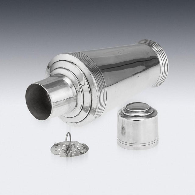 20th Century English Silver Cocktail Shaker by Mappin & Webb, Sheffield, 1932 For Sale - Image 6 of 13