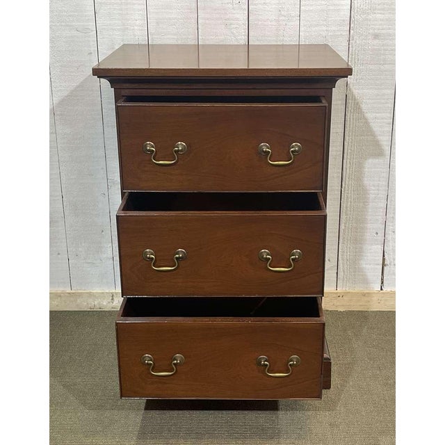 Brown English Mahogany Chest of Drawers, 1950s For Sale - Image 8 of 12