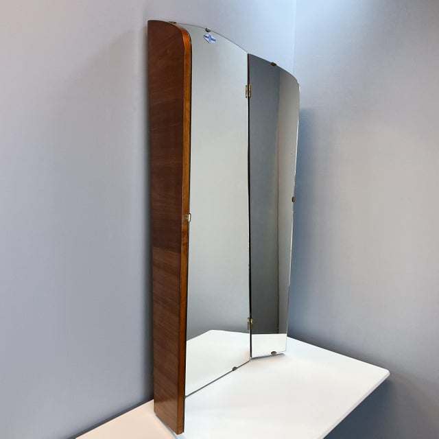 Decorative mirror combination with vintage charm. The two swiveling mirrors allow for an almost 360-degree view of your...