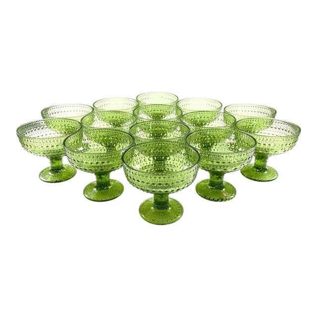 Fourteen Oiva Toikka Iittala Kastehelmi Footed Dessert Bowls For Sale