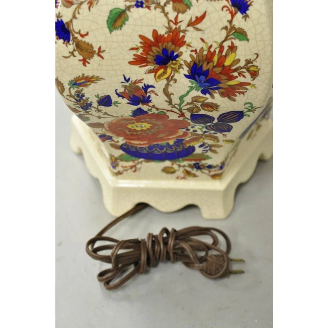Vintage Oriental Porcelain Hexagonal Flower Decorated Ginger Jar Table Lamp For Sale - Image 10 of 12