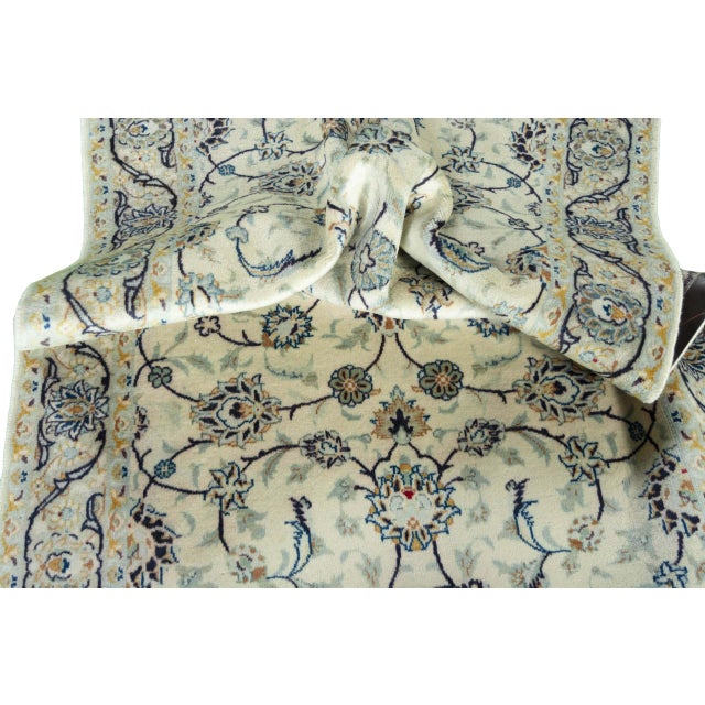 Vintage Hand-Knotted Kashan Rug For Sale - Image 10 of 12