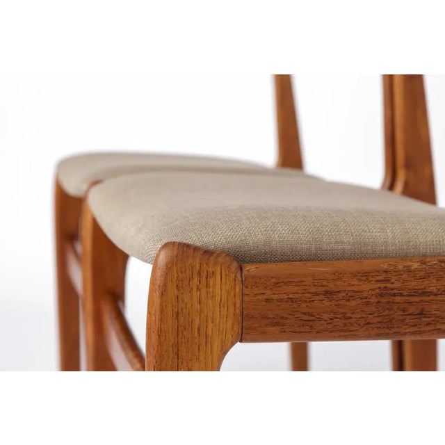 Wood Set of Vintage Danish Chairs in Walnut, 1960s For Sale - Image 7 of 8