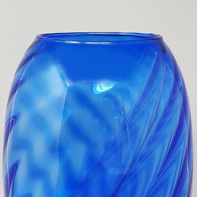 1970s Large Blue Vase by Ind. Vetraria Valdarnese, Italy, 1970s For Sale - Image 5 of 7
