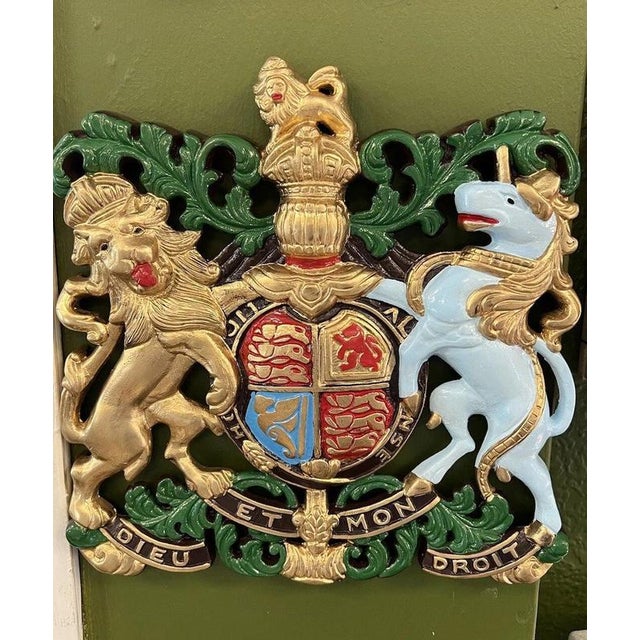 British Royal Coat of Arms Cast Metal Wall Plaque For Sale - Image 15 of 18