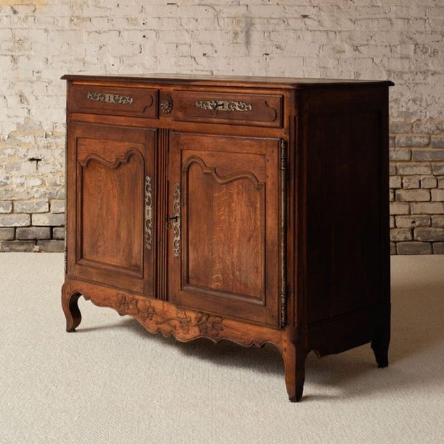French 19th Century French Oak Buffet For Sale - Image 3 of 12