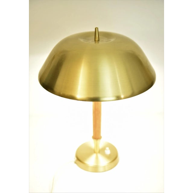 Swedish Art Deco Brass and Oak Table Lamp by Falkenbergs Belysning Ab, 1940s For Sale - Image 3 of 11