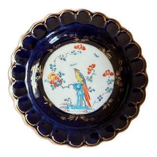 First Period Worcester Porcelain Exotic Bird Plate in the Kakiemon Taste Circa 1780 For Sale