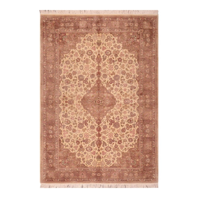 Floral 1990's Medallion Pak-Persian Beige/Brown Wool Rug - 6'2'' X 9'3'' For Sale