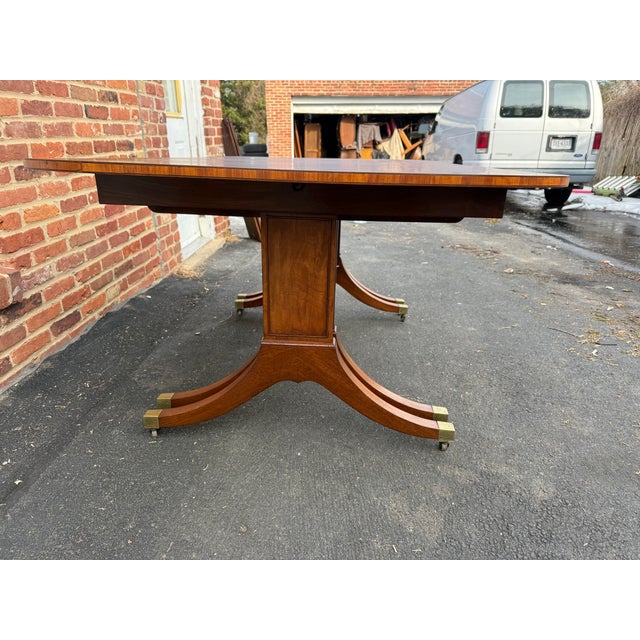 Vintage Georgian Regency Style Banded Mahogany Pedestal Extension Dining Table With Leaves For Sale - Image 15 of 18