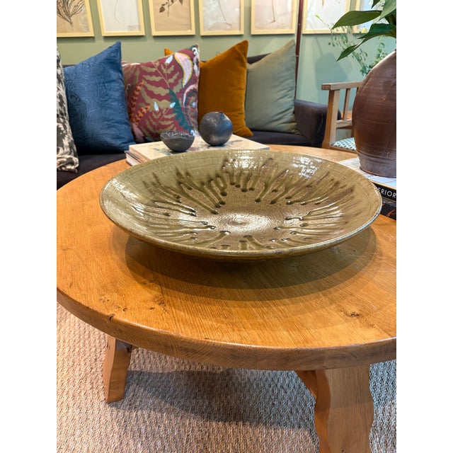 Japanese Mid 20th Century Large Japanese Mashiko Style Ceramic Platter For Sale - Image 3 of 6