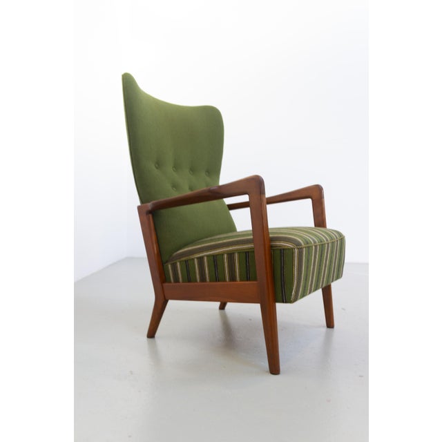 Mid-Century Modern Danish Modern Lounge Chair in Beech and Green Wool by Fritz Hansen, 1940s For Sale - Image 3 of 18