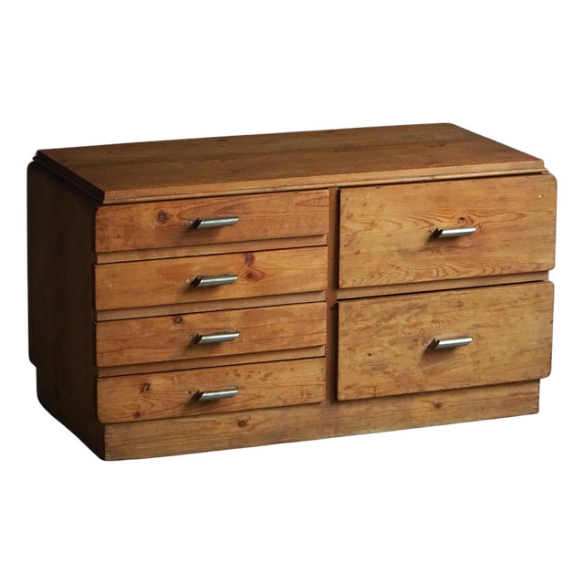 Mid-Century Art Deco Style Chest of Drawers in Pine with Metal Handles, 1940s For Sale