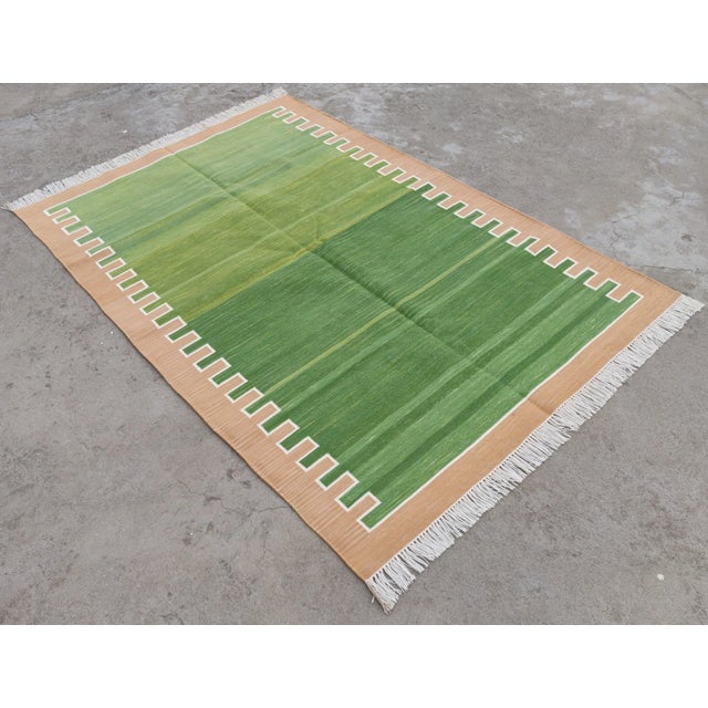 Looking for a custom size or color? For more information on customization capabilities, please reach out to...