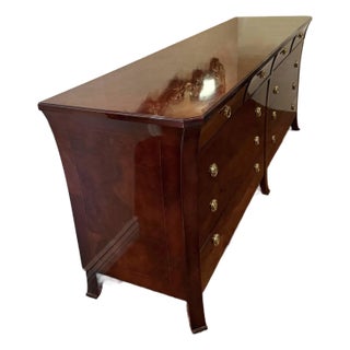 1990s Elegant Solid Mahogany Credenza / Dresser – Beautiful Craftsmanship For Sale