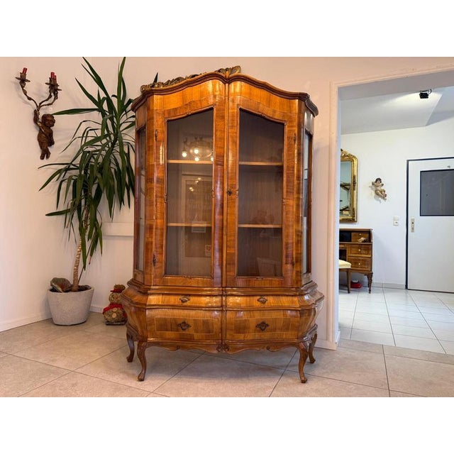 Baroque Style Display Cabinet in Inlaid Walnut Wood, 1980s For Sale - Image 4 of 11