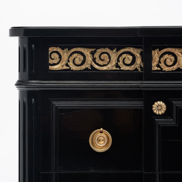 Louis XVI Ebonized Chest of Drawers For Sale - Image 4 of 9