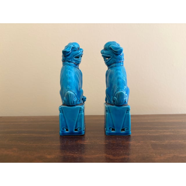 Mid-Century Chinoiserie Turquoise Glazed Porcelain Foo Dogs, Pair For Sale - Image 9 of 11