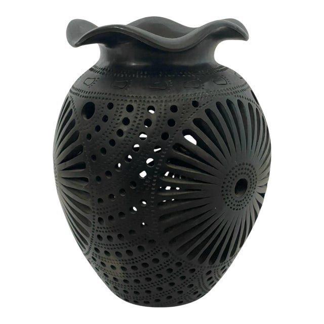 Oaxacan 9” Art Pottery Barro Negro Vase Mexico Hand Carved Black Clay Round For Sale