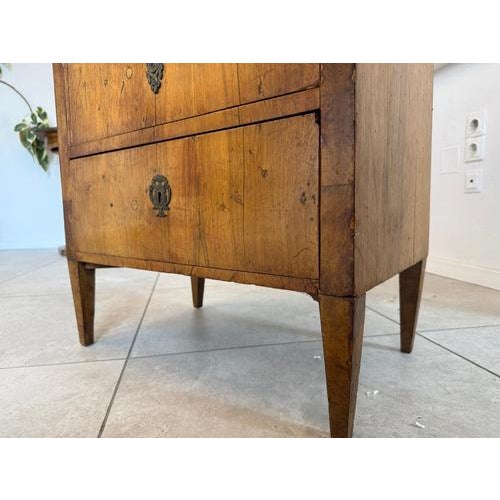 Wood Biedermeier Chest of Drawers in Veneer For Sale - Image 7 of 15