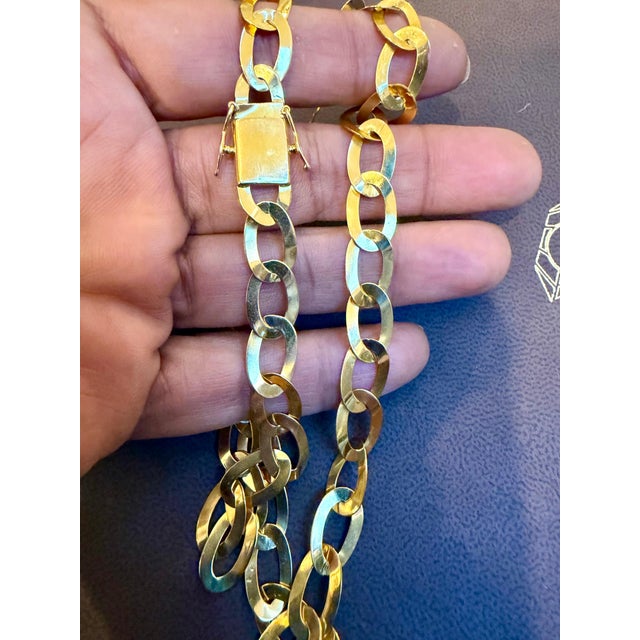 Contemporary Vintage 18 Karat Yellow Gold 19.7 Gm Miami Cuban Link Like Chain Unisex, 22" For Sale - Image 3 of 18