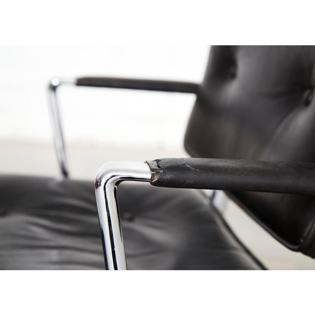 Metal ES102 Intermediate Desk Chair by Ray & Charles Eames for Herman Miller, 1970s For Sale - Image 7 of 15