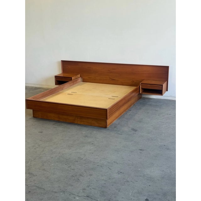 Danish Modern Queen Platform Bed For Sale - Image 12 of 18
