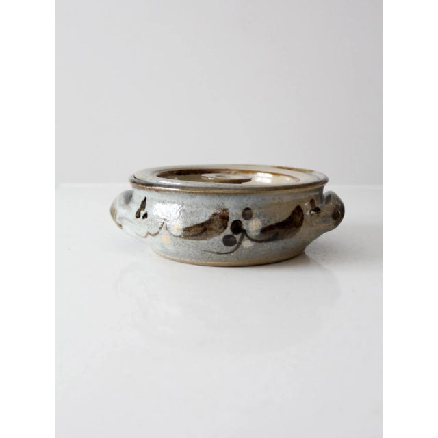 Light Gray Vintage Drymen Studio Pottery Tureen For Sale - Image 8 of 13
