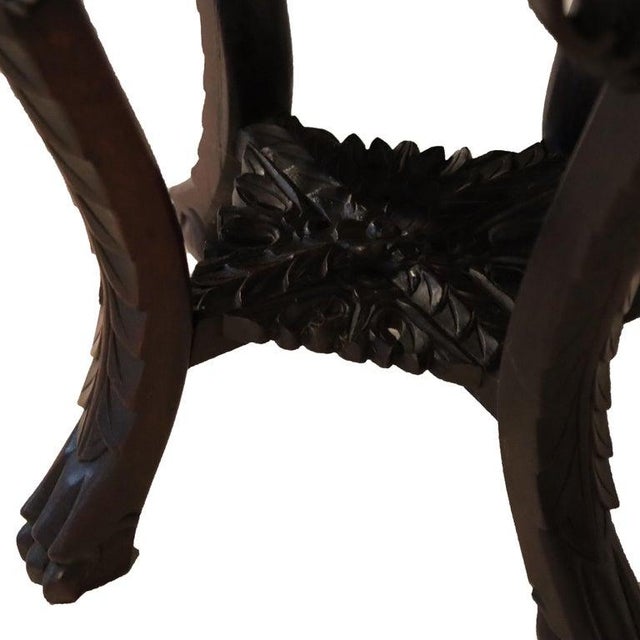 1920s Antique Chinese Floral Carved Hardwood Stand With Rouge Marble Top Urns C1920 For Sale - Image 5 of 6