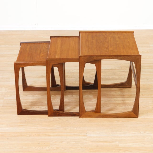 Mid-Century Modern Mid Century Quadrille Nesting Side Tables Attributed to G Plan For Sale - Image 3 of 12