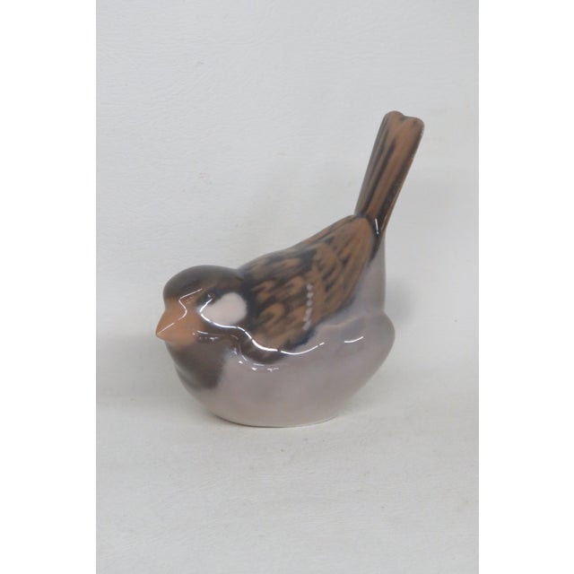 Mid-Century Modern Royal Copenhagen Denmark Sparrow Bird Porcelain Figurine 4614b For Sale - Image 3 of 11