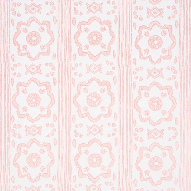 Traditional SAMPLE - Schumacher Sunda Hand Blocked Print Wallpaper In Blush For Sale - Image 3 of 4