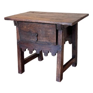 Early 19th Century Spanish Baroque Side Table with Wood Stretcher and Big Drawer For Sale