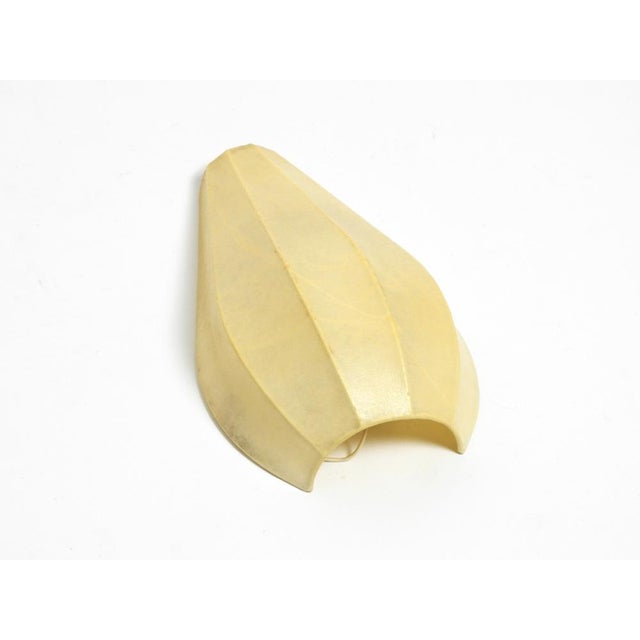 Vintage Cocoon Wall Lamp with Pull Switch, 1960s For Sale - Image 4 of 10