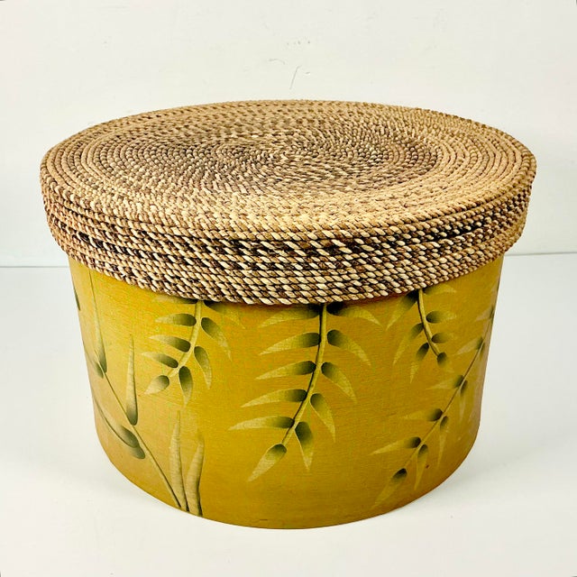 Boho Chic 1990s Vintage Coastal Boho Chic Wicker Lidded Bamboo Leaf Motif Storage Box, Large For Sale - Image 3 of 9