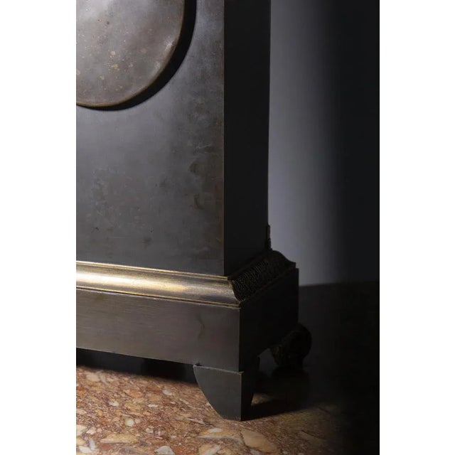 French Louis XIV Gilt Bronze Figured Clock with Library Design For Sale - Image 3 of 12